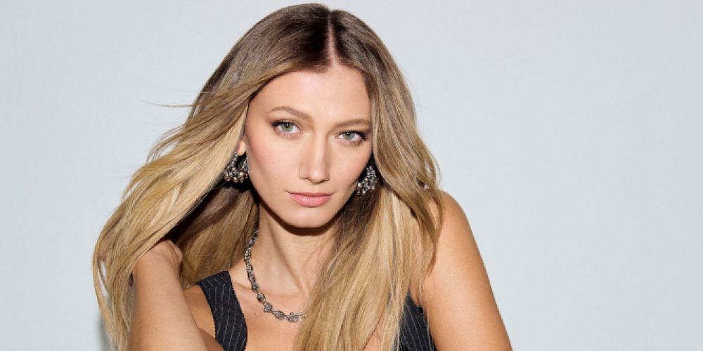 STIMMEN 2026: Leony auf dem Lörracher Marktplatz