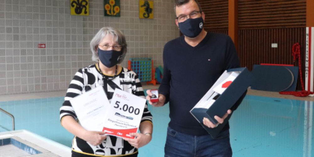 Schwarzwaldradio übergibt weiteren Mutmacher- Preis