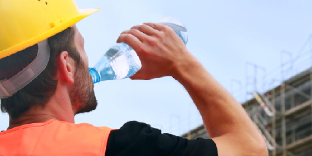 So können sich Bauarbeiter im Kreis Konstanz vor Hitze schützen
