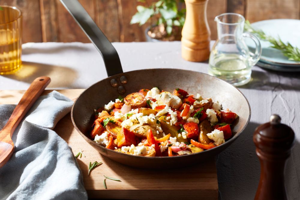 Fit in den Herbst mit der Kartoffel-Kürbis-Feta-Pfanne