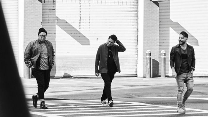 A R I Z O N A veröffentlicht im Mai ihr Debüt "Gallery".