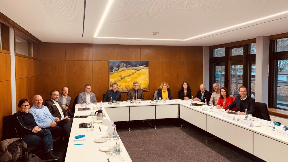 Schulterschluss für eine bessere Versorgung mit Kinderärzten