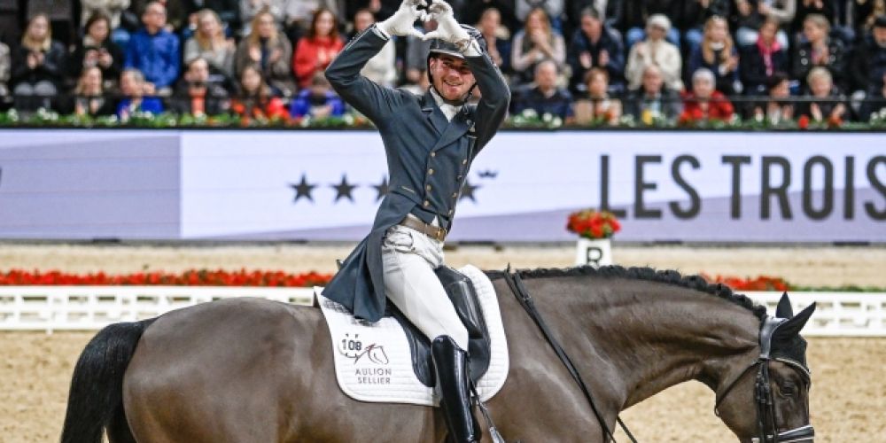 Acht Springprüfungen auf fünf-Stern-Sevel mit der Weltcup-Qualifikation als Krönung