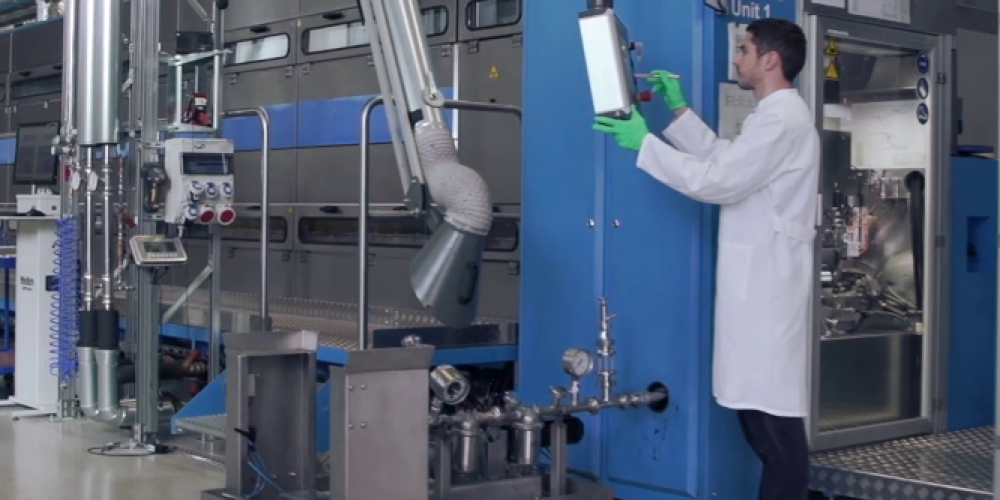 Batterieforschung: Ministerpräsident Winfried Kretschmann zu Besuch in Ulm