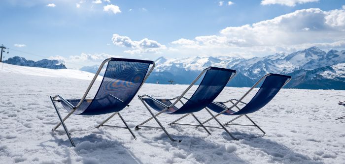 Pressemitteilung Snowboard statt Surfbrett - zum Schneesport nach Spanien