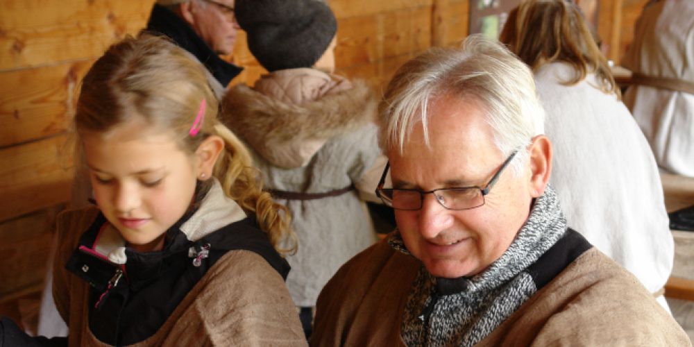 Großelterntage im Pfahlbaumuseum Unteruhldingen am Bodensee