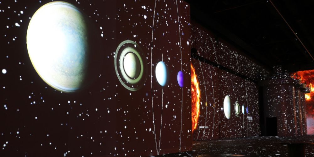 Phoenix des Lumières: Kosmische Nächte gehen in die Verlängerung