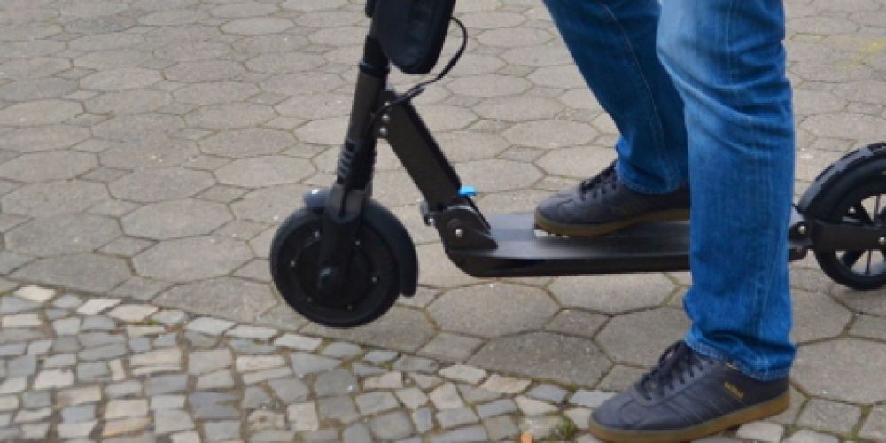 E-Scooter - Aggressiven Nutzungskonflikt gegen Fußgänger befürchtet