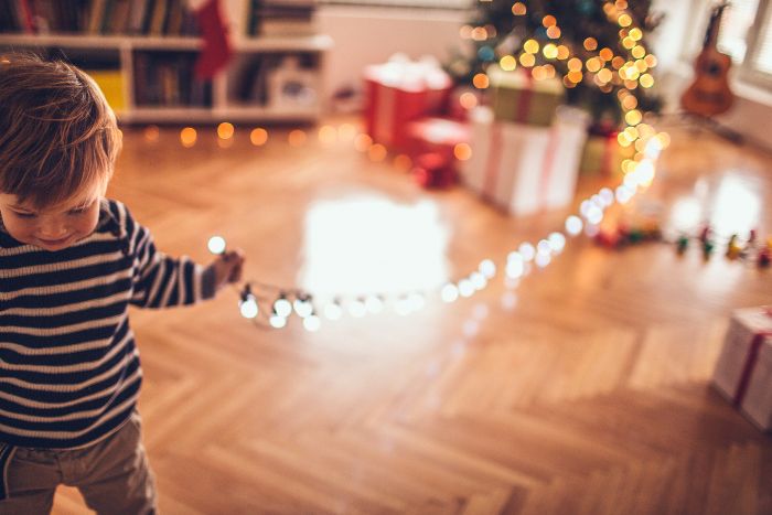 65 Prozent der Deutschen wissen, wo sie kaputte Lichterketten richtig entsorgen können