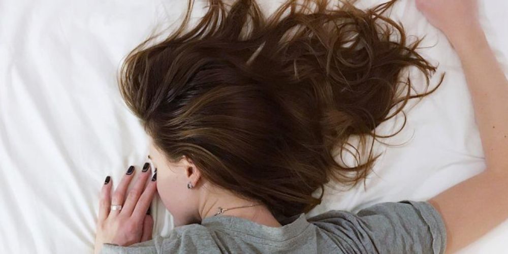 Strahlendes Aussehen durch gesunden Schlaf