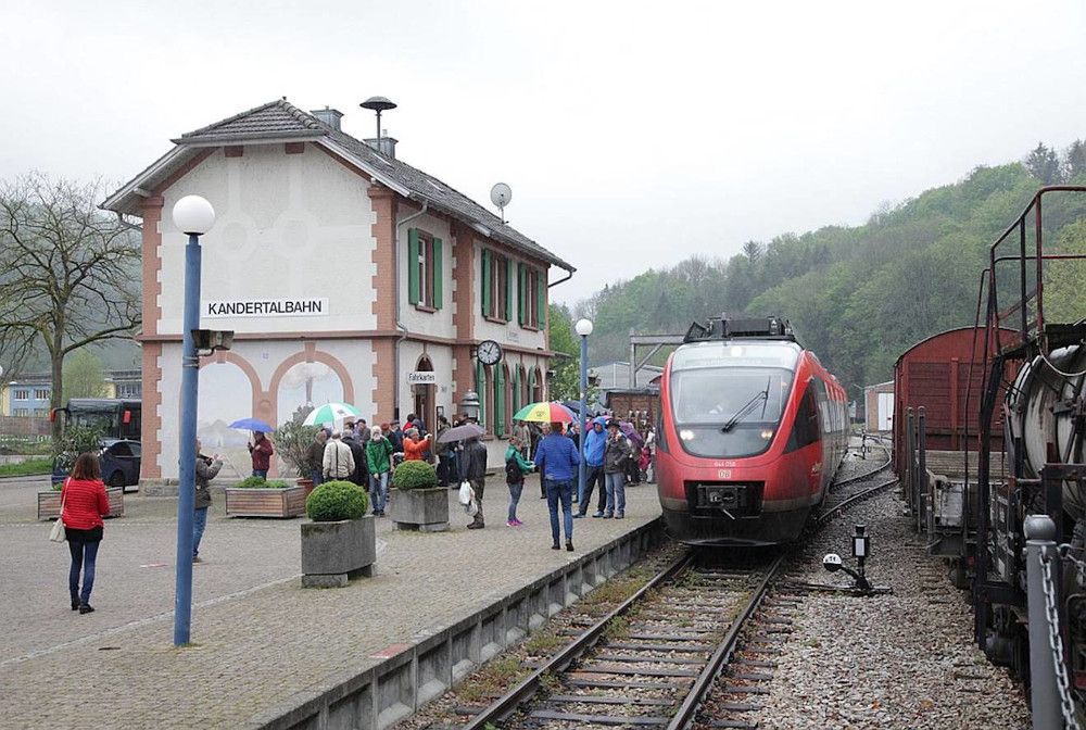 Reaktivierung der Kandertalbahn