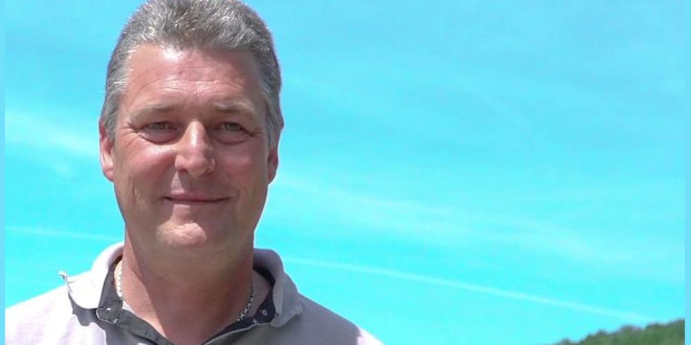 ADAC Württemberg warnt vor Gefahren bei der Zeitumstellung