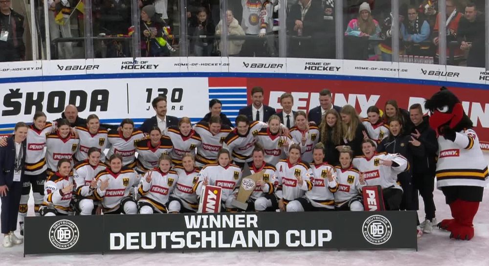 Eishockey - Männer-Auswahl als Party-Schreck