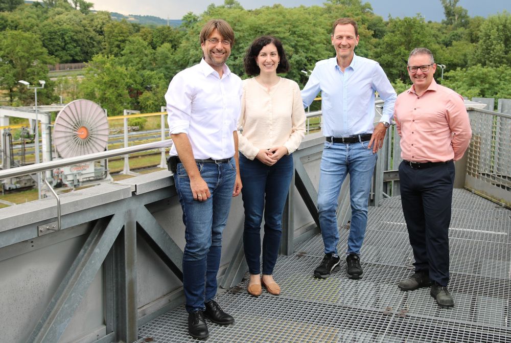 Sarah Hagmann besucht das Unternehmen Conductix-Wampfler in Weil am Rhein