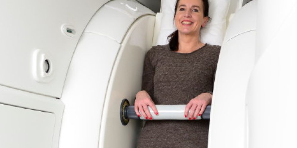 Sieben Gründe, warum das innovative Upright-MRT besser ist