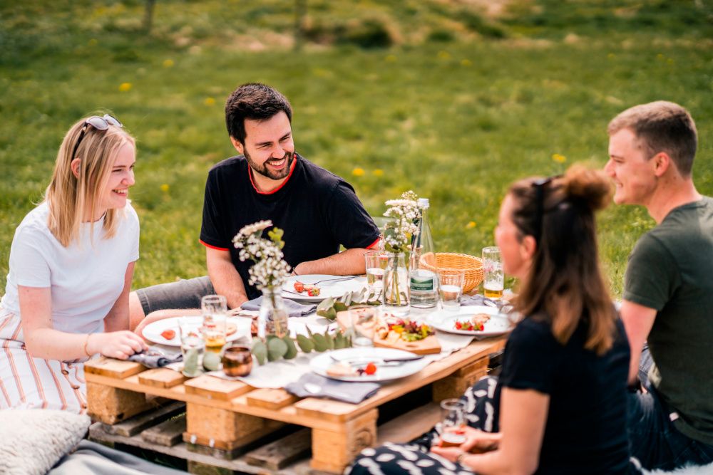 Genuss in der Natur beim Hochschwarzwälder Picknicksommer