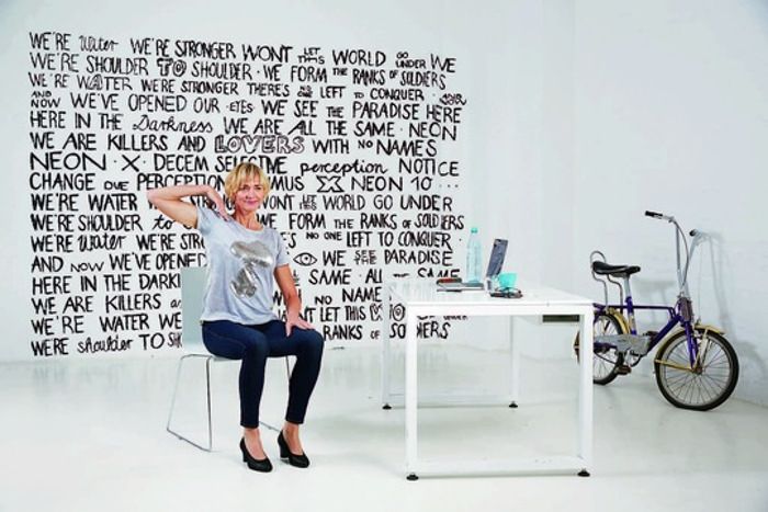 Trotz Büroalltag gesund und beweglich bleiben - 5 Übungen von Heike Drechsler
