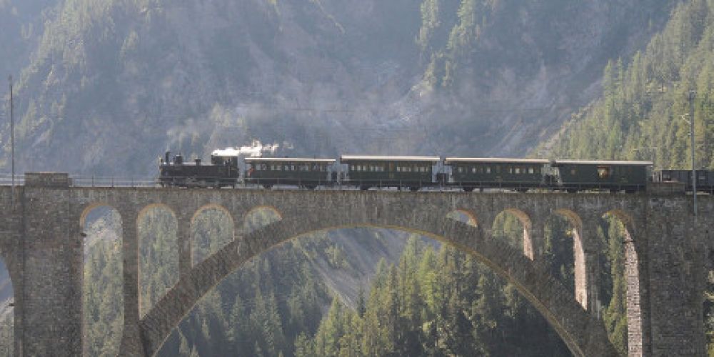Zischend und rauchend durch Graubünden